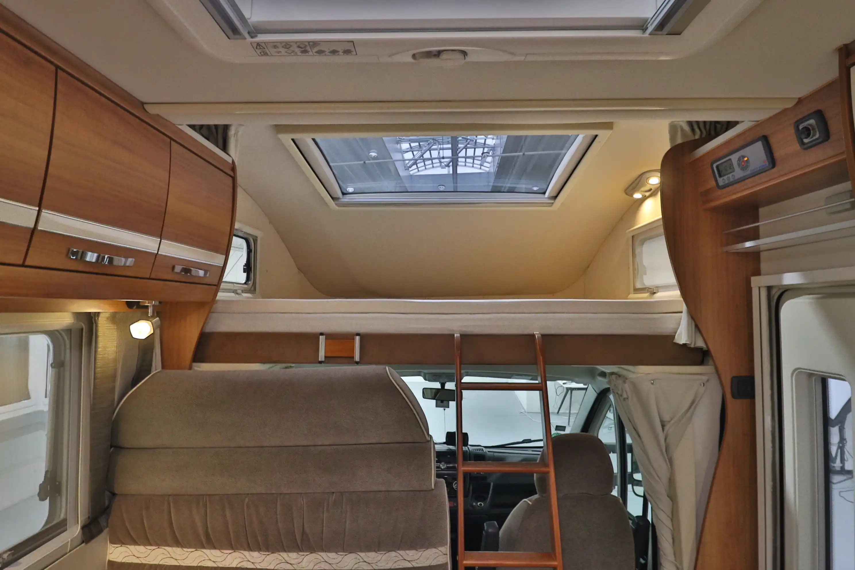 EURAMOBIL Terrestra A690 HB